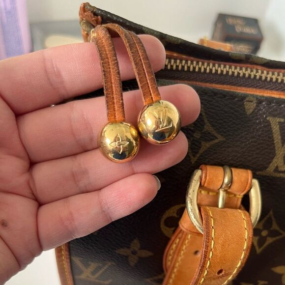 Louis Vuitton Monogram Brown Shoulder Bag